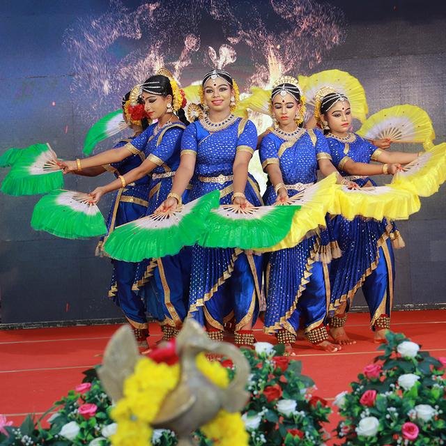 Siddhartha students performing at a school arts programme &mdash; photograph 23