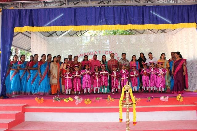 Siddhartha students performing at a school arts programme &mdash; photograph 26
