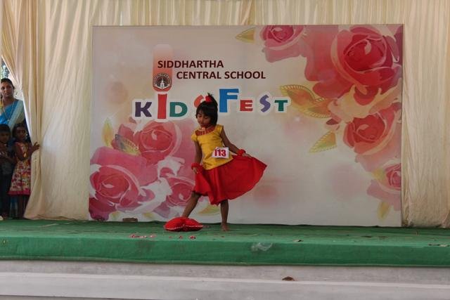 Siddhartha students performing at a school arts programme &mdash; photograph 35