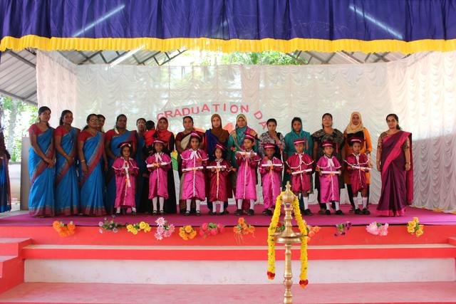 Siddhartha students performing at a school arts programme &mdash; photograph 38